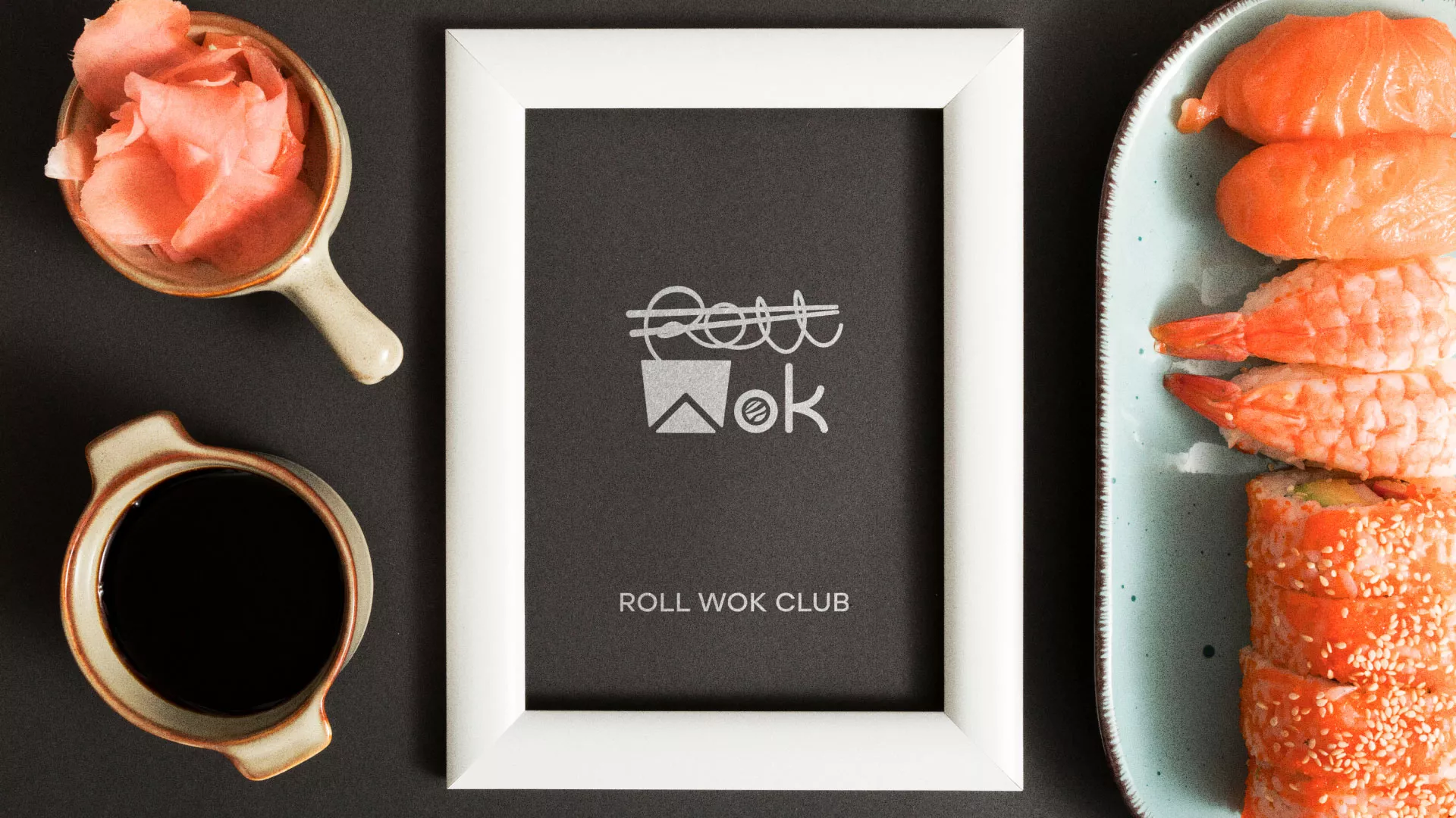 Разработка логотипа суши-бара «Roll Wok Club» в Хасавюрте