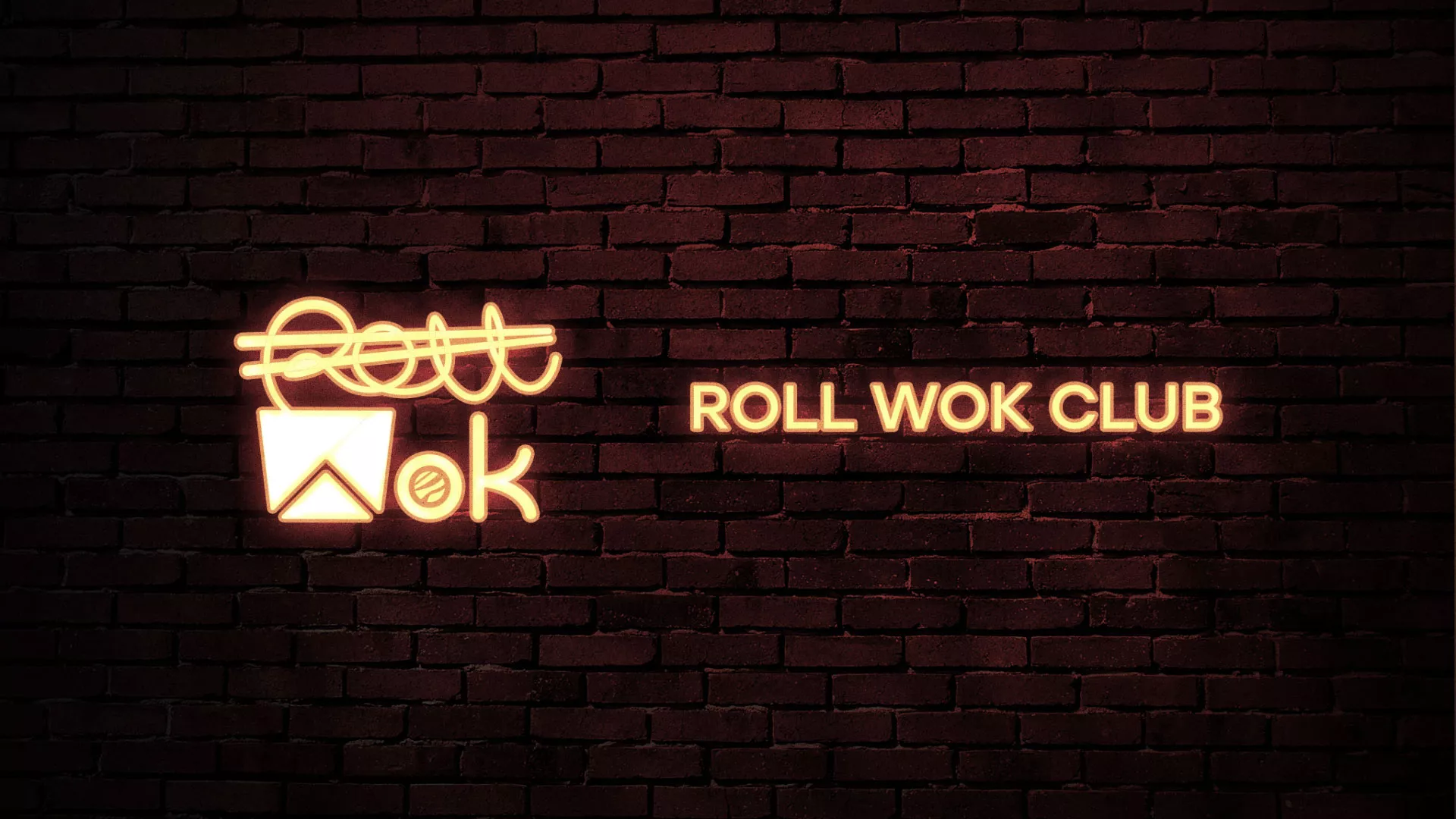 Разработка логотипа суши-бара «Roll Wok Club» в Хасавюрте